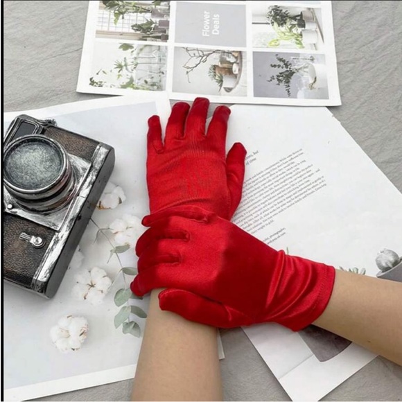 NWT Unisex Devil Red Halloween Cape With Hood For Adults, Single Layer - Picture 10 of 10